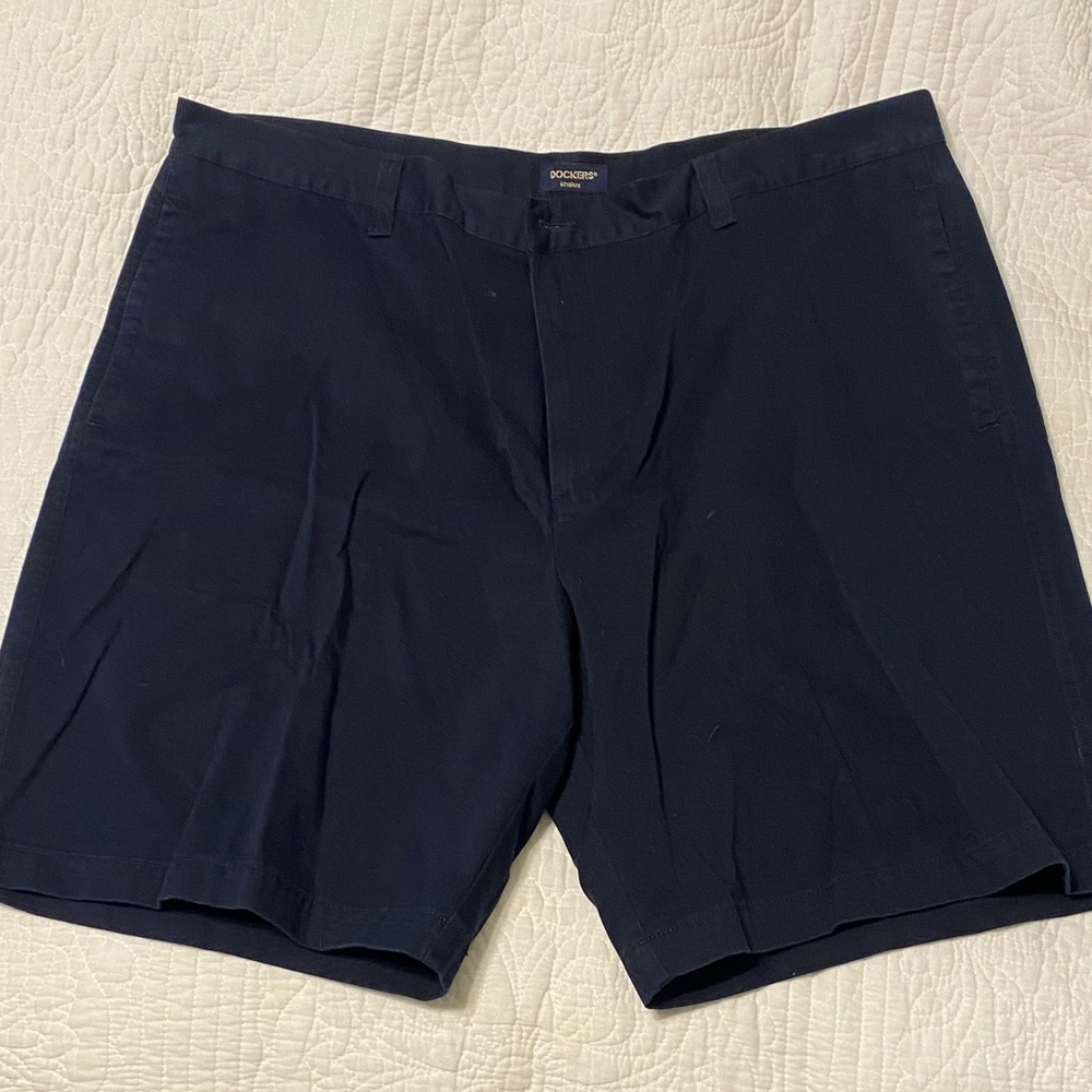 Dockers Men's Dark Blue Flat Front Shorts
